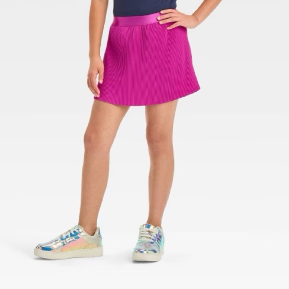 All in Motion Girls’ Pleated Woven Skirt